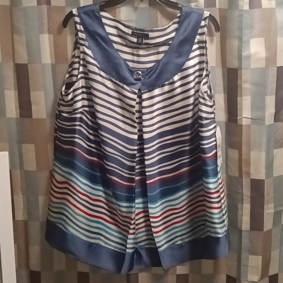 NWT TOMMY HILFIGER multi-colored striped rounded neckline blouse Size 1X - Picture 3 of 9